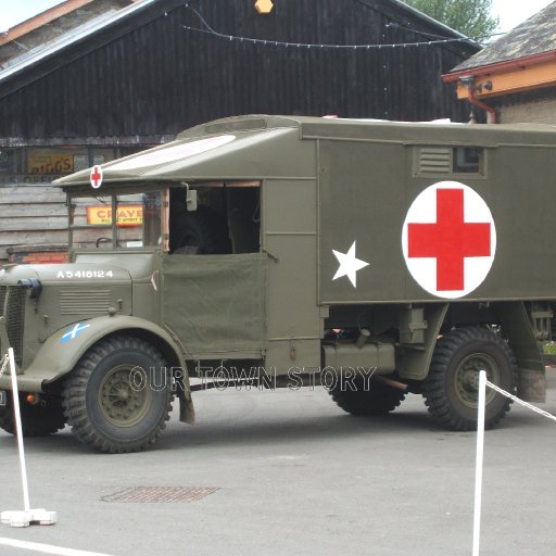 Vintage army ambulance, Buckfastleigh, 2013 