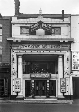 Theatre de Luxe, Northgate Street, Gloucester, 1937