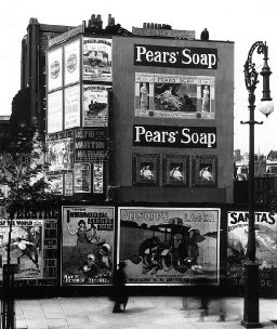 Newcastle Street, London, 1907