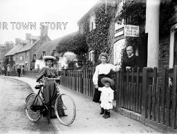 Moreton Morrell Post Office, Warwickshire, 1906