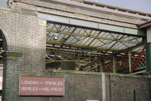 Chester City Centre, 2001