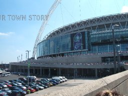 Fans winding up the ramps to Wembley for the 2007 Challenge Cup Final, Wembley