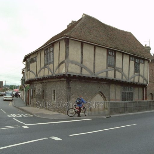 Maison Dieu, Ospringe, 2002