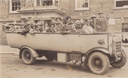 Charabanc at The Crown, Blandford Forum, c. 1920