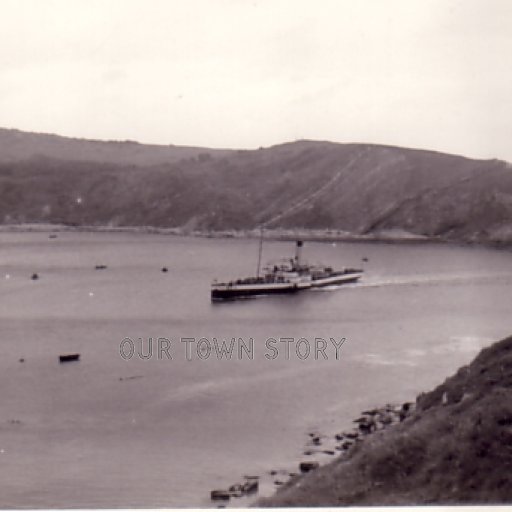 The Waverley paddle steamer, 1940